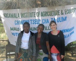 Farmers in Dowa Celebrate the First Farmer Field Day